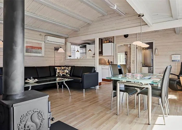 0135-romo-smafolksvej-45 بيت للعطل *